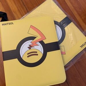 Pokémon Pikachu 9-Pocket Card Binder（900）